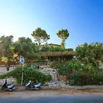 Hamarat מלון