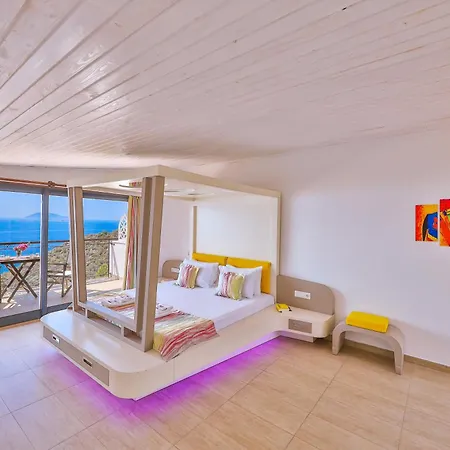 Hamarat Kaş