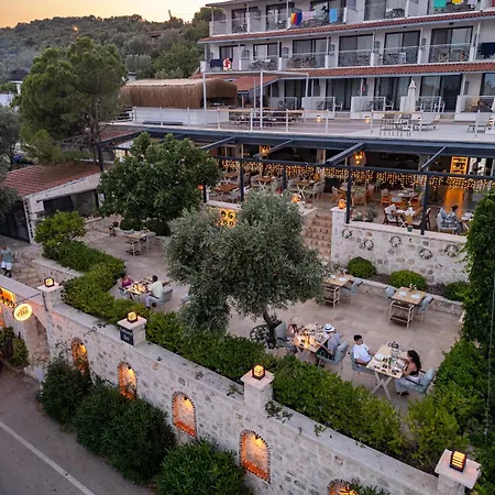 Hamarat Hotell Kaş